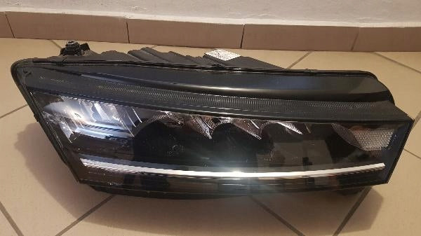 Frontscheinwerfer Skoda Octavia IV 5E4941016 LED Rechts Scheinwerfer Headlight SCH9936394206yj
