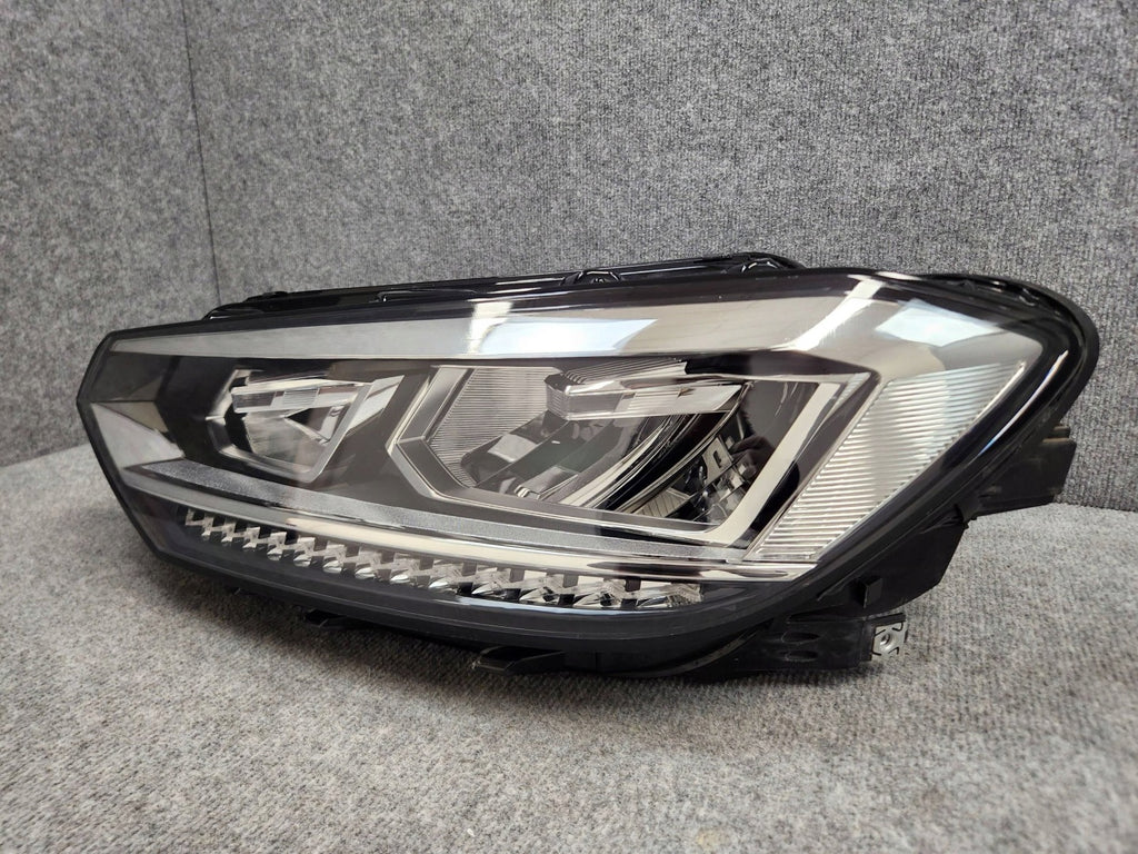 Frontscheinwerfer VW Touran Links Scheinwerfer Headlight SCH7556075033ju