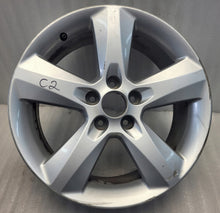 Laden Sie das Bild in den Galerie-Viewer, 1x Alufelge 17 Zoll 7.0&quot; 5x110 35ET 13260607 Opel Astra Zafira Rim Wheel