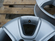 Laden Sie das Bild in den Galerie-Viewer, 4x Alufelge 16 Zoll 6.5" 5x120 62ET Matt Silber 2H0071496 VW Amarok Rim Wheel FEL6763525753vm