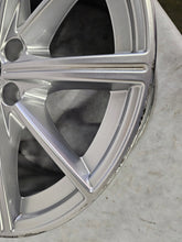 Load image into Gallery viewer, 1x Alufelge 18 Zoll 8.0&quot; 5x112 46ET Glanz Silber 8Y0601025M Audi A3 Rim Wheel