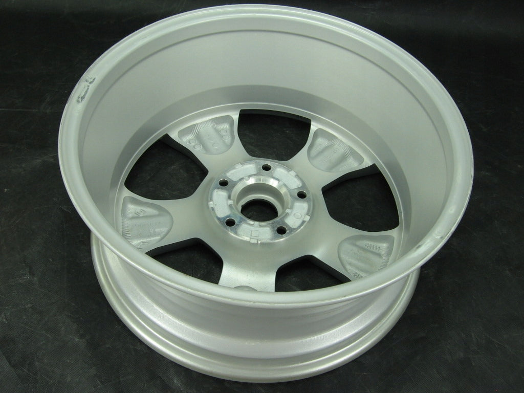 1x Alufelge 17 Zoll 7.0" 5x114.3 49ET 403000051R Renault Megane Fluence