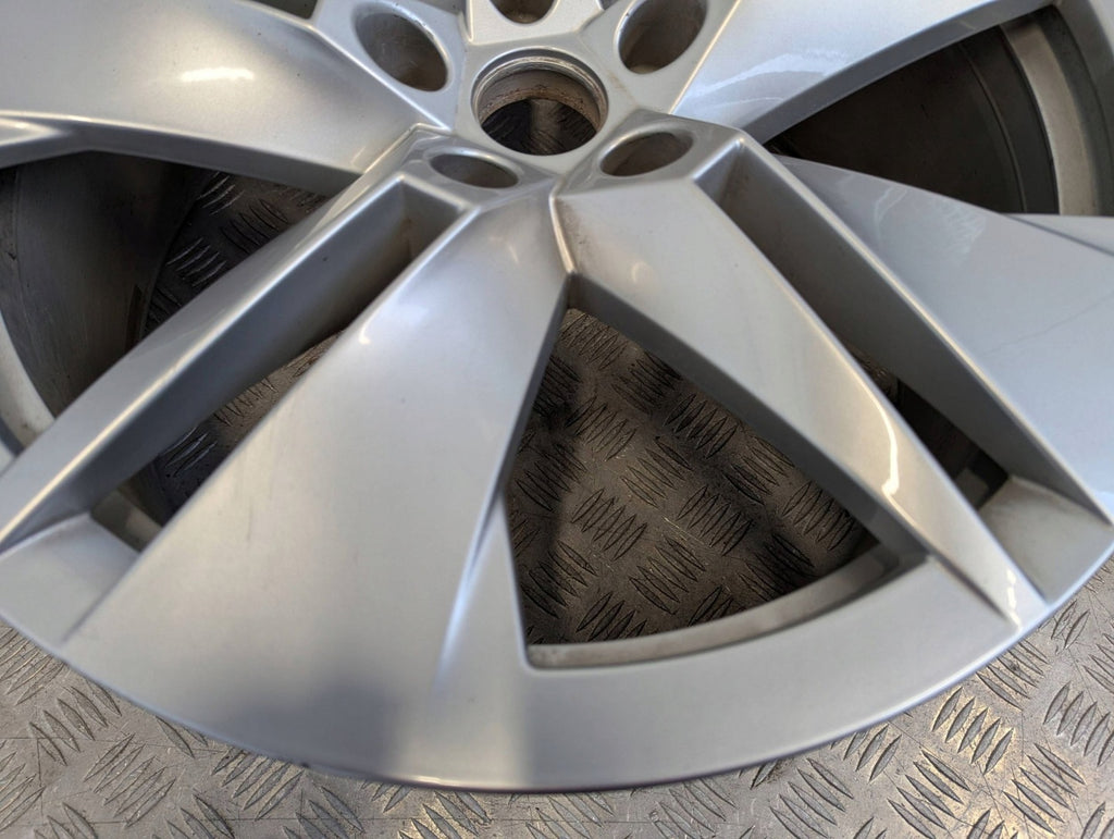 1x Alufelge 19 Zoll 8.0" 5x112 45ET 5LA601025C Skoda Enyaq Rim Wheel FEL2011544069pc
