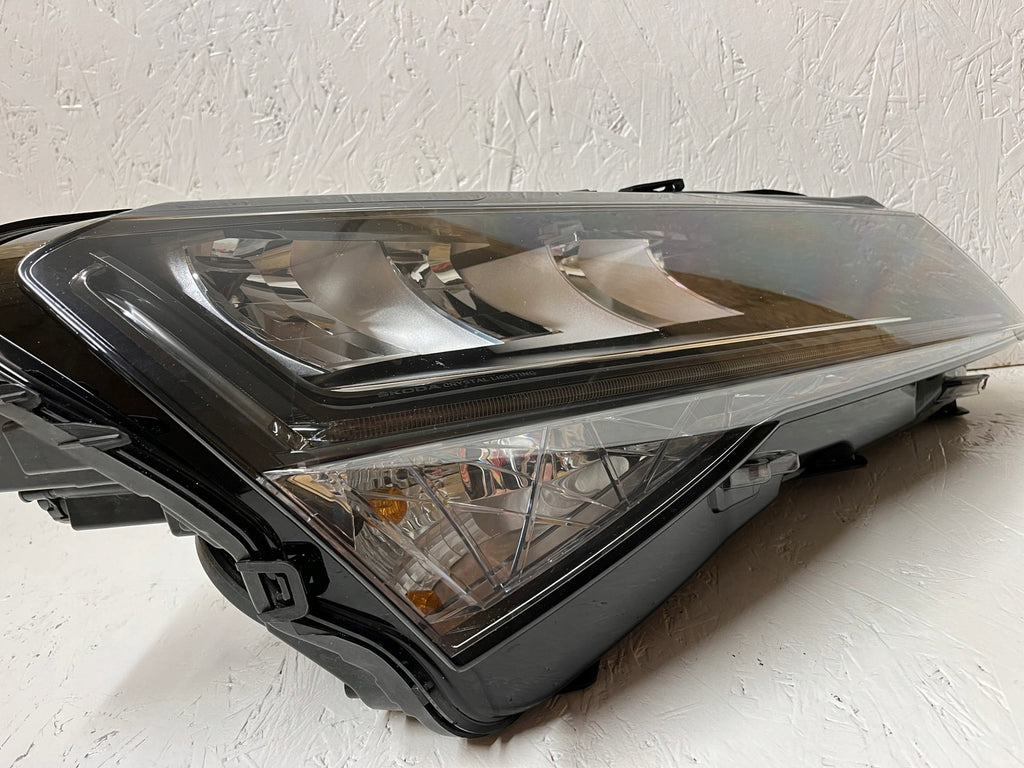 Frontscheinwerfer Skoda Superb III 3V1941016C Full LED Rechts Headlight