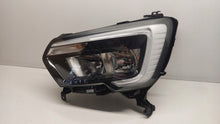 Laden Sie das Bild in den Galerie-Viewer, Frontscheinwerfer Renault Master 260607867R Halogen Links Scheinwerfer Headlight