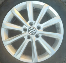 Laden Sie das Bild in den Galerie-Viewer, 4x Alufelge 17 Zoll 6.5" 5x112 41ET Glanz Silber 3G0601025C VW Passat B8 FEL3742097945ul
