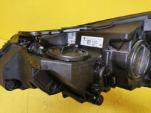 Laden Sie das Bild in den Galerie-Viewer, Frontscheinwerfer Opel Astra K 39195689 Rechts Scheinwerfer Headlight SCH8171701236hl