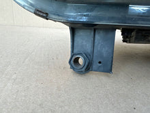 Laden Sie das Bild in den Galerie-Viewer, Frontscheinwerfer VW Touran 1T0941031F Xenon Links Scheinwerfer Headlight SCH8308228885tq
