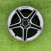 Load image into Gallery viewer, 1x Alufelge 18 Zoll 8.0&quot; 5x112 43ET A2134016300 Mercedes-Benz W213 Rim Wheel