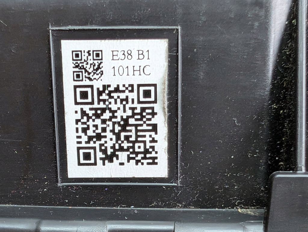 Frontscheinwerfer 7210005EA1 LED Vorderseite Scheinwerfer Headlight