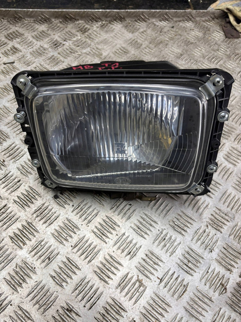 Frontscheinwerfer Mercedes-Benz T1 12130000 Rechts Scheinwerfer Headlight SCH1974489050ds