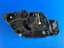 Laden Sie das Bild in den Galerie-Viewer, Frontscheinwerfer BMW G31 G30 5A388E3-04 LED Links Scheinwerfer Headlight SCH2904627392ga