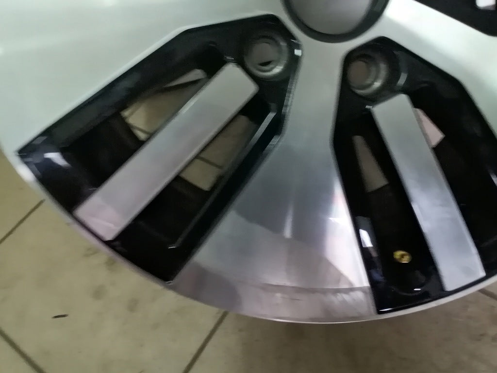 1x Alufelge 16 Zoll 6.5" 5x112 46ET 5E0601025 VW Golf Rim Wheel FEL6692552935dj