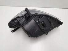 Laden Sie das Bild in den Galerie-Viewer, Frontscheinwerfer Opel Zafira B 13252470 13252471 Xenon Rechts oder Links