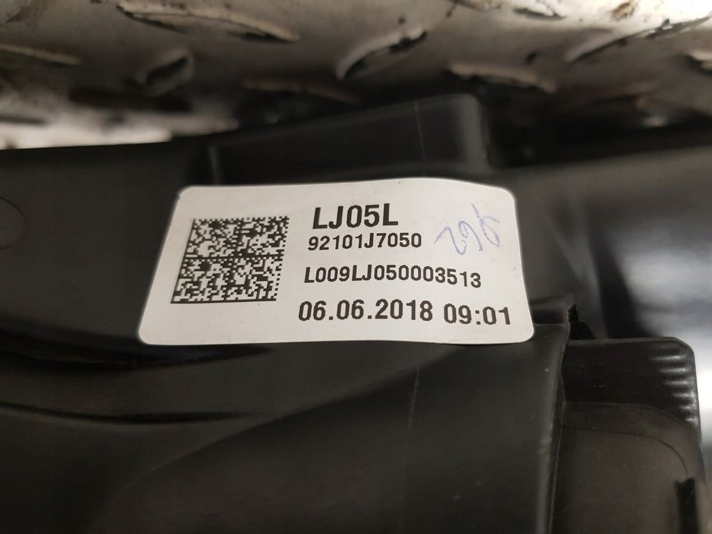 Frontscheinwerfer Kia Ceed 92101-J7050 Links Scheinwerfer Headlight SCH3238502444an