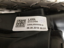 Load image into Gallery viewer, Frontscheinwerfer Kia Ceed 92101-J7050 Links Scheinwerfer Headlight SCH3238502444an
