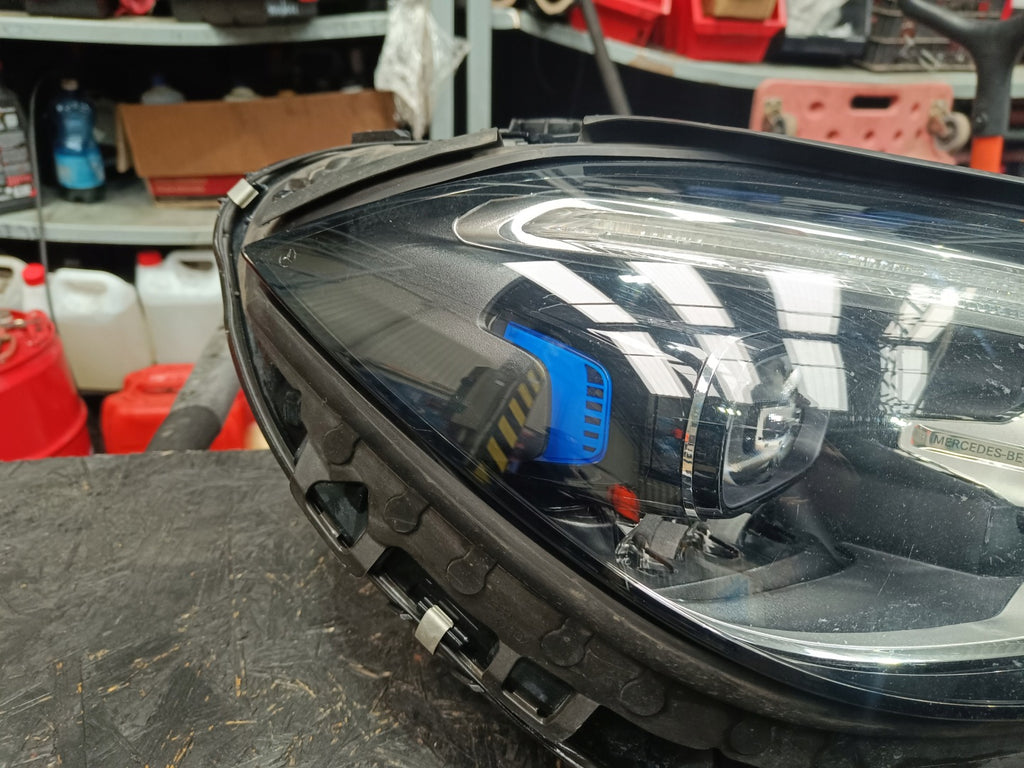 Frontscheinwerfer Mercedes-Benz W206 A2069064803 LED Rechts Headlight SCH5262183433ob