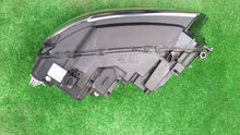 Laden Sie das Bild in den Galerie-Viewer, Frontscheinwerfer VW Tiguan 5NB941081A Links Scheinwerfer Headlight