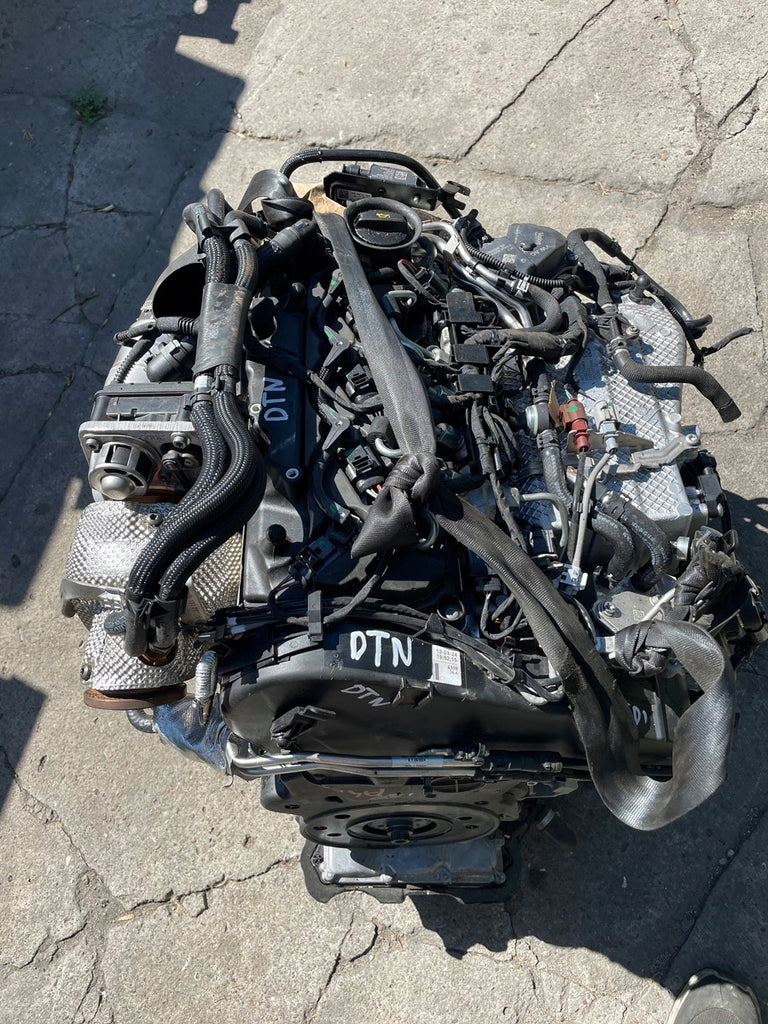 Motor Audi A5 A4 DTNA 2.0 TDI 163PS 120kW Diesel Engine Unkomplett