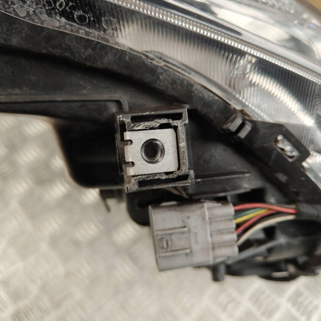 Frontscheinwerfer Toyota Auris 81110-02K30 Rechts Scheinwerfer Headlight SCH1261001070hg