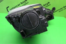 Laden Sie das Bild in den Galerie-Viewer, Frontscheinwerfer Skoda Yeti 5L1941015B Xenon Ein Stück (Rechts oder Links)