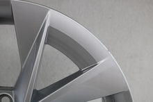 Load image into Gallery viewer, 1x Alufelge 17 Zoll 7.0" 5x112 5E3601025E Skoda Octavia I Rim Wheel FEL9052510858pq
