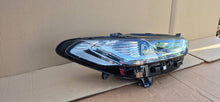 Load image into Gallery viewer, Frontscheinwerfer Ford Mondeo I ES73-13D154-AH Rechts Scheinwerfer Headlight SCH3991925640av
