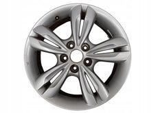 Laden Sie das Bild in den Galerie-Viewer, 1x Alufelge 17 Zoll 6.5" 5x114.3 48ET Glanz Silber 52910-2S200 Hyundai Ix35 FEL4526388433yx