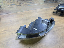 Load image into Gallery viewer, Frontscheinwerfer Toyota Proace 9808237480 Rechts Scheinwerfer Headlight SCH3903204105ie