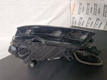 Laden Sie das Bild in den Galerie-Viewer, Frontscheinwerfer Skoda Fabia IV 6VB941016A Rechts Scheinwerfer Headlight SCH9671526325rx