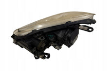 Laden Sie das Bild in den Galerie-Viewer, Frontscheinwerfer Toyota Avensis Rechts Scheinwerfer Headlight SCH2193929209mx