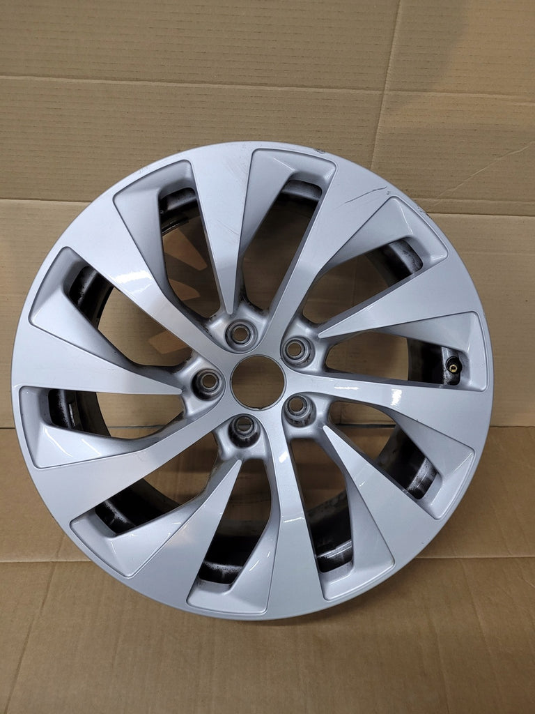 1x Alufelge 18 Zoll 8.0" 5x112 26ET Glanz Silber 4K8601025 Audi A7 Rim Wheel