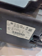 Laden Sie das Bild in den Galerie-Viewer, Frontscheinwerfer VW Touareg 1EJ010328-22 7P1941006 Rechts Headlight