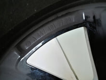 Load image into Gallery viewer, 1x Alufelge 17 Zoll 7.0" 5x112 51ET Glanz Schwarz A4474017700 Mercedes-Benz Vito FEL9663738636ot