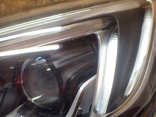 Laden Sie das Bild in den Galerie-Viewer, Frontscheinwerfer Opel Insignia B 39122975 39195645 Full LED Rechts oder Links