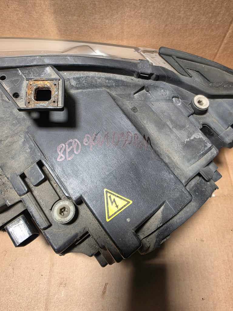 Frontscheinwerfer Audi A4 Avant B7 8E0941029BM Xenon Rechts oder Links SCH6948013426ix