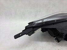 Laden Sie das Bild in den Galerie-Viewer, Frontscheinwerfer Kia Rio IV SPP18988 92101H8 Links Scheinwerfer Headlight SCH1955892302io