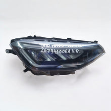 Laden Sie das Bild in den Galerie-Viewer, Frontscheinwerfer VW Taigo 2G7941006A Full LED Rechts Scheinwerfer Headlight