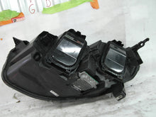 Laden Sie das Bild in den Galerie-Viewer, Frontscheinwerfer Opel Zafira A Vivaro 9832836480-00 Rechts Headlight
