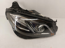 Laden Sie das Bild in den Galerie-Viewer, Frontscheinwerfer Mercedes-Benz W213 A2139069608 Xenon Rechts Headlight SCH8386073207tv