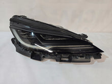 Load image into Gallery viewer, Frontscheinwerfer Tesla 3 1760889-00-F LED Rechts Scheinwerfer Headlight SCH3525346720pm