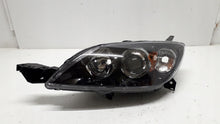 Laden Sie das Bild in den Galerie-Viewer, Frontscheinwerfer Mazda 3 Bk Links Scheinwerfer Headlight