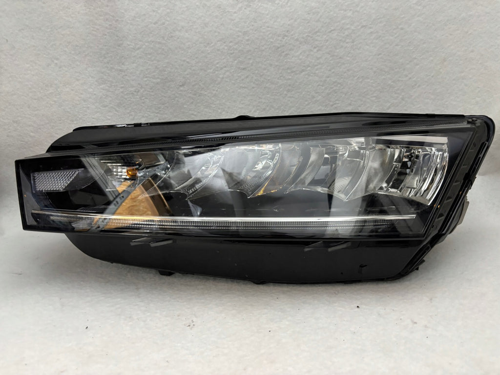 Frontscheinwerfer Skoda Octavia I 5E4941015 5E4941016 LED Links Headlight SCH8214571989zi