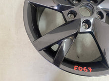 Laden Sie das Bild in den Galerie-Viewer, 1x Alufelge 17 Zoll 6.5&quot; 5x112 46ET Glanz Silber 5E3601025AC Skoda Octavia Iv