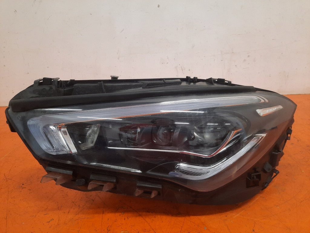 Frontscheinwerfer Mercedes-Benz Cla C118 A1189066901 Links Headlight SCH9602079697rl