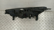 Laden Sie das Bild in den Galerie-Viewer, Frontscheinwerfer Renault Captur II 260107674R LED Rechts Scheinwerfer Headlight SCH4720904228jj