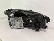 Laden Sie das Bild in den Galerie-Viewer, Frontscheinwerfer BMW 2 Active Tourer U06 5A42247-07 LED Rechts oder Links SCH1266514524ho