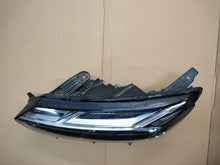 Laden Sie das Bild in den Galerie-Viewer, Frontscheinwerfer Dacia Sandero III 260605914R LED Links Scheinwerfer Headlight