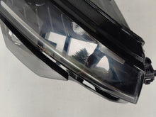 Laden Sie das Bild in den Galerie-Viewer, Frontscheinwerfer Skoda Karoq 57B941016D Full LED Rechts Scheinwerfer Headlight SCH3539577680zc