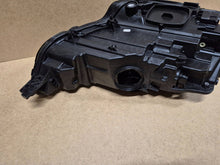 Laden Sie das Bild in den Galerie-Viewer, Frontscheinwerfer Audi A3 8Y0941011 LED Links Scheinwerfer Headlight SCH2562454459xs